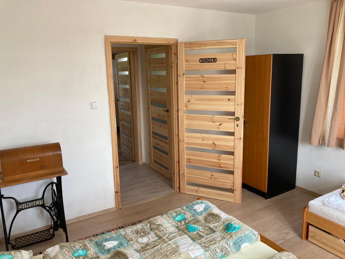 Vila Galant Konice Buitenkant foto
